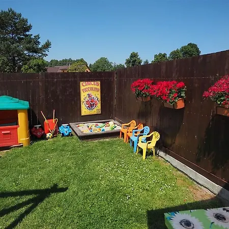 Nemilek Πανσιόν 3*